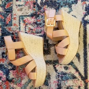 Micheal Kors Wedge Espadrilles Tan size6